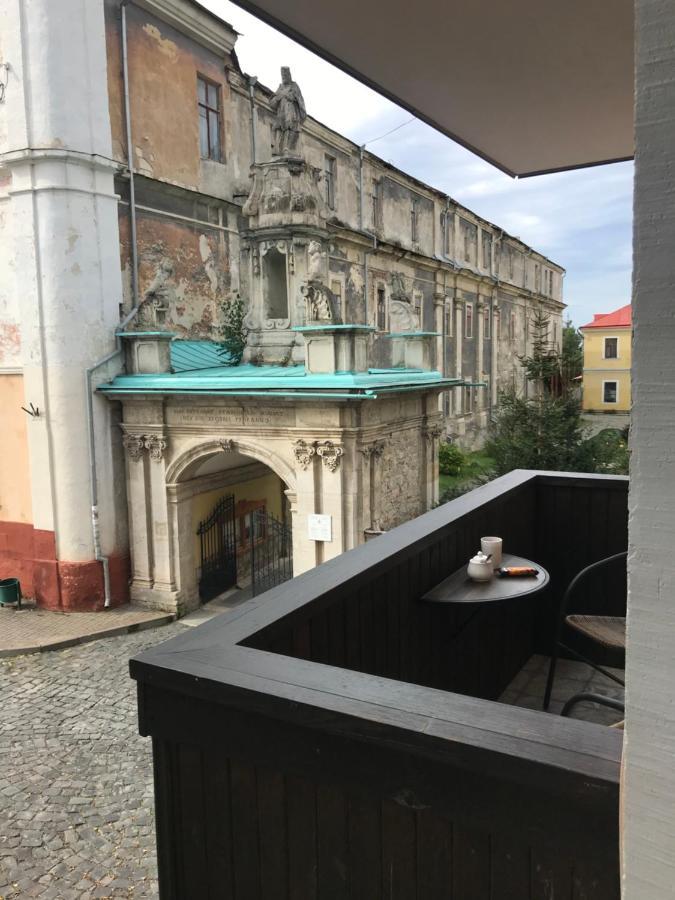 Бажане Місце Διαμέρισμα Kamianets-Podilskyi Εξωτερικό φωτογραφία